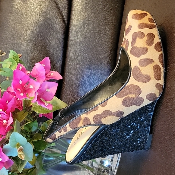 GUESS Heels Leopard Slingback Shoes Sisze 6.5M - Picture 3 of 8